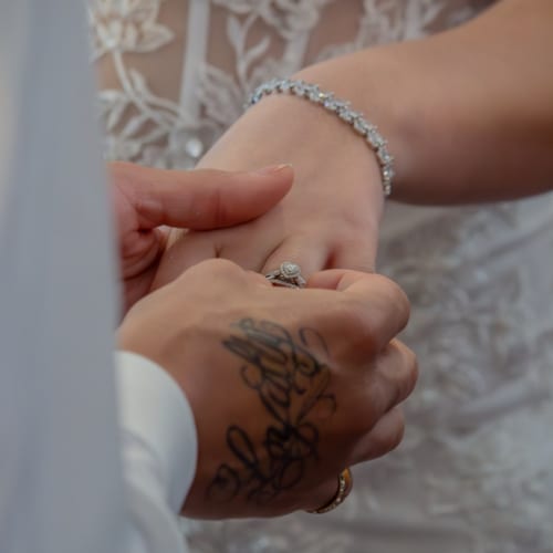 Wedding bands on linen